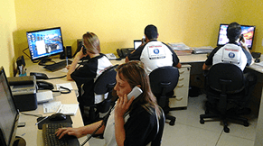 Foto do escritório e equipe da Esgotecnica